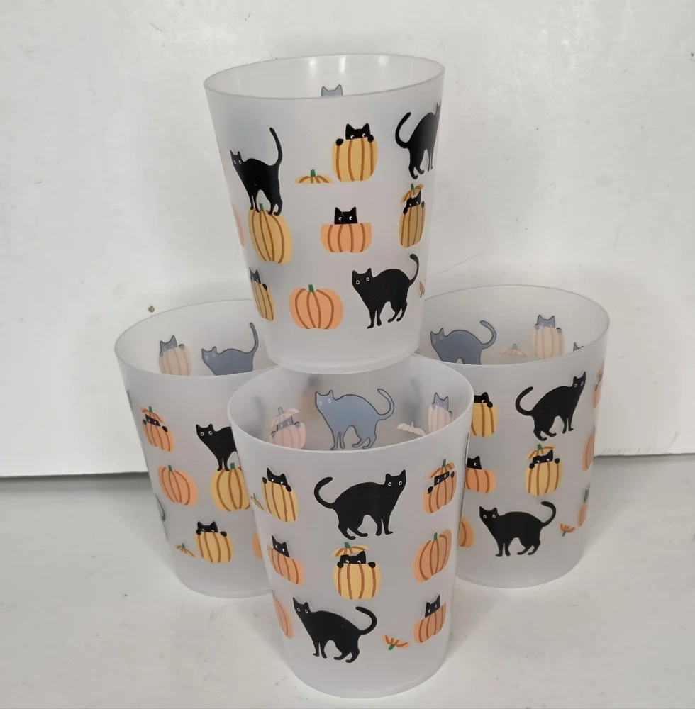 Black‎ Cat and Pumpkin Themed Halloween Plastic Drinking Cup Set